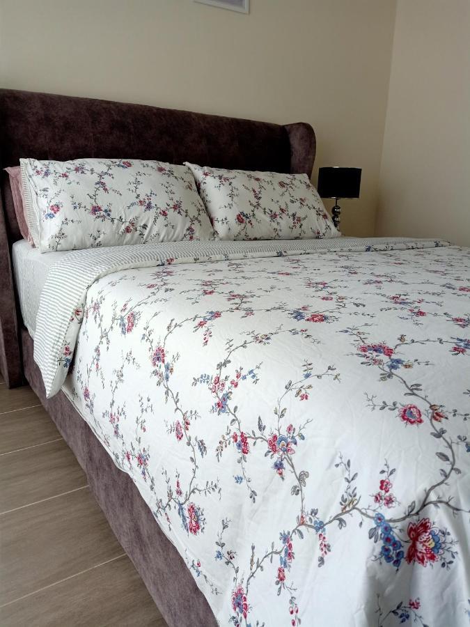 Al Zahra Homestay By Troika Kota Bharu "Stay In Style, Sleep In Comfort" Exterior photo
